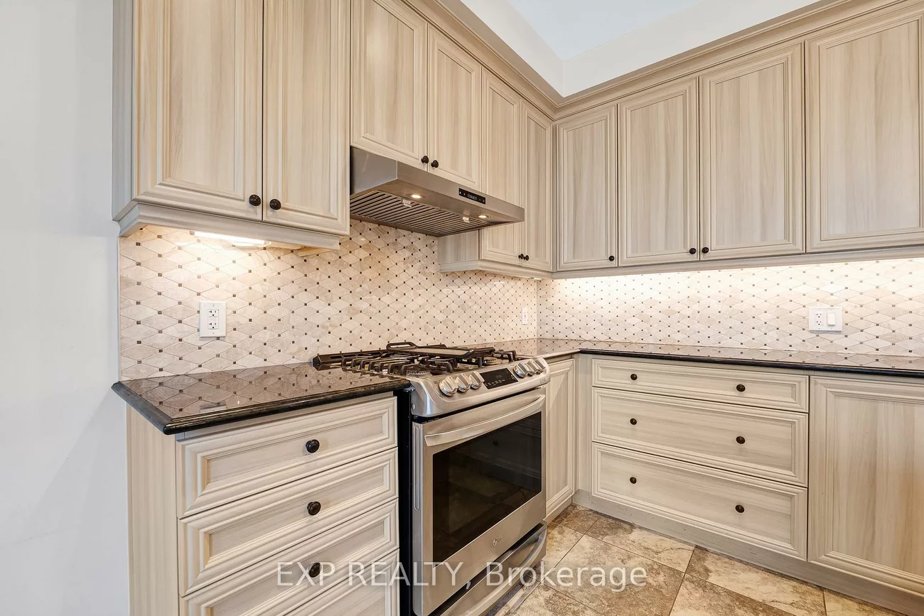 26, Mondial, Queensville, East Gwillimbury