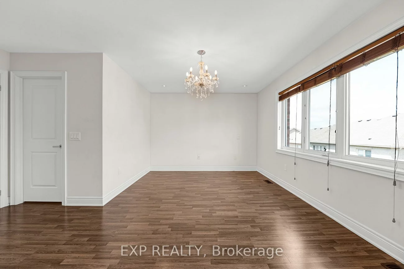 26, Mondial, Queensville, East Gwillimbury