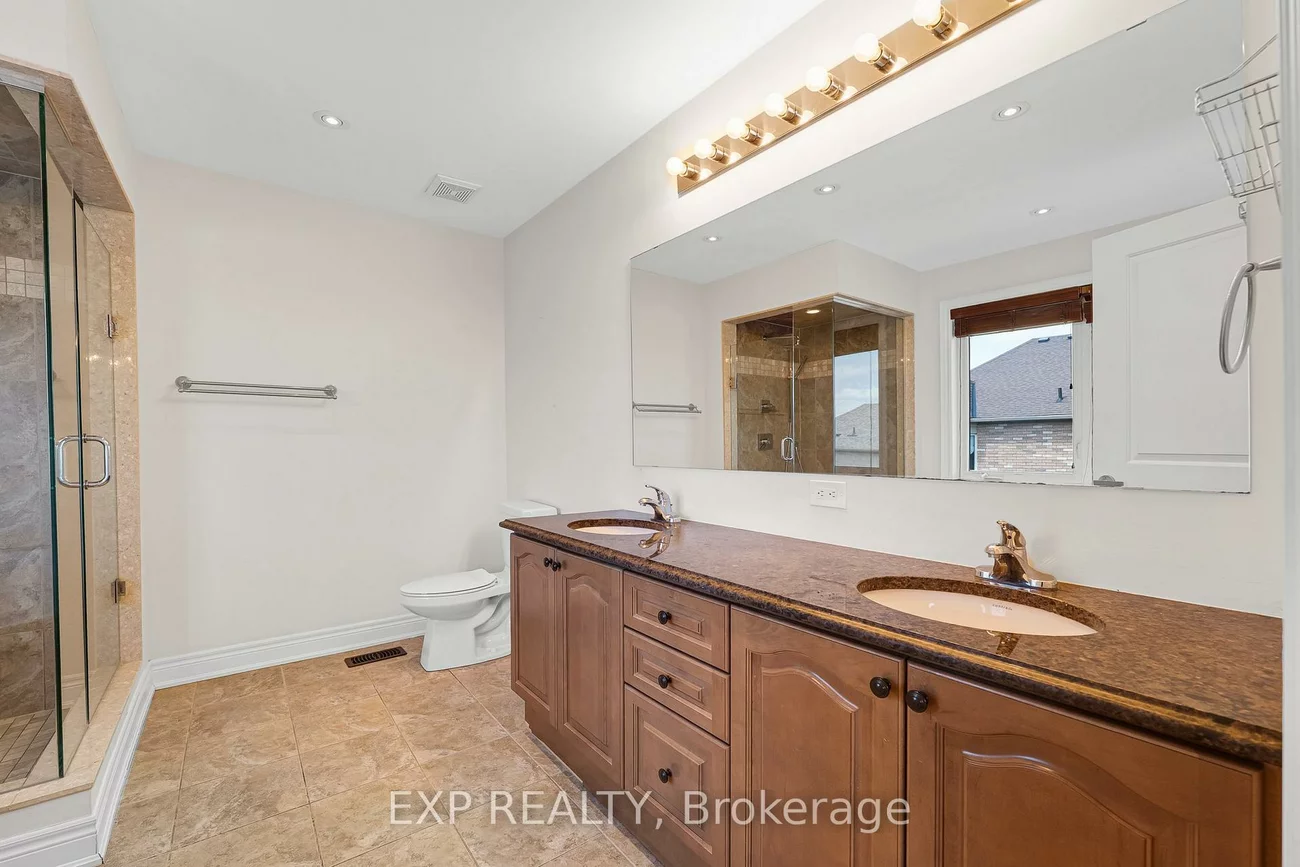 26, Mondial, Queensville, East Gwillimbury