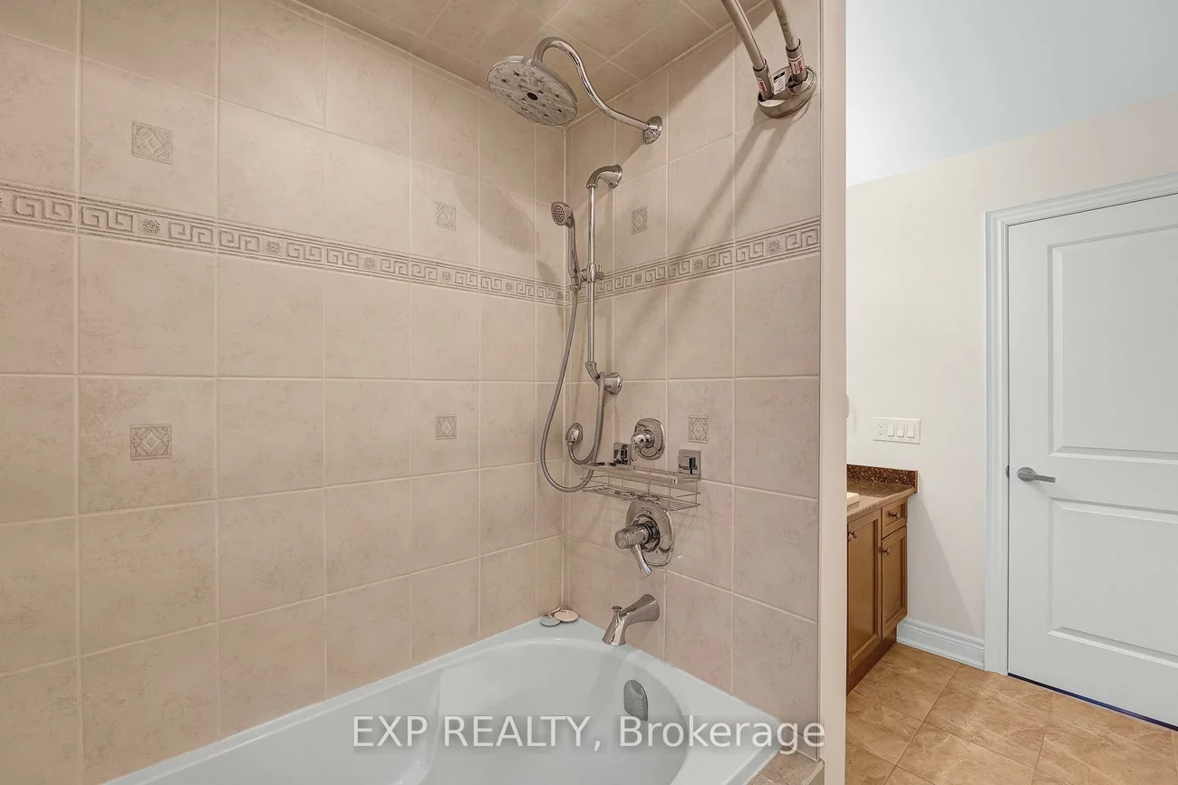 26, Mondial, Queensville, East Gwillimbury