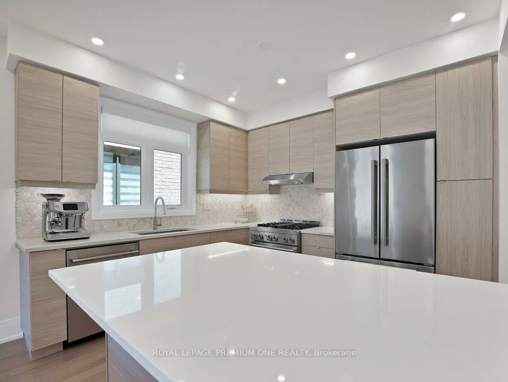 6, Byblos, Holland Landing, East Gwillimbury