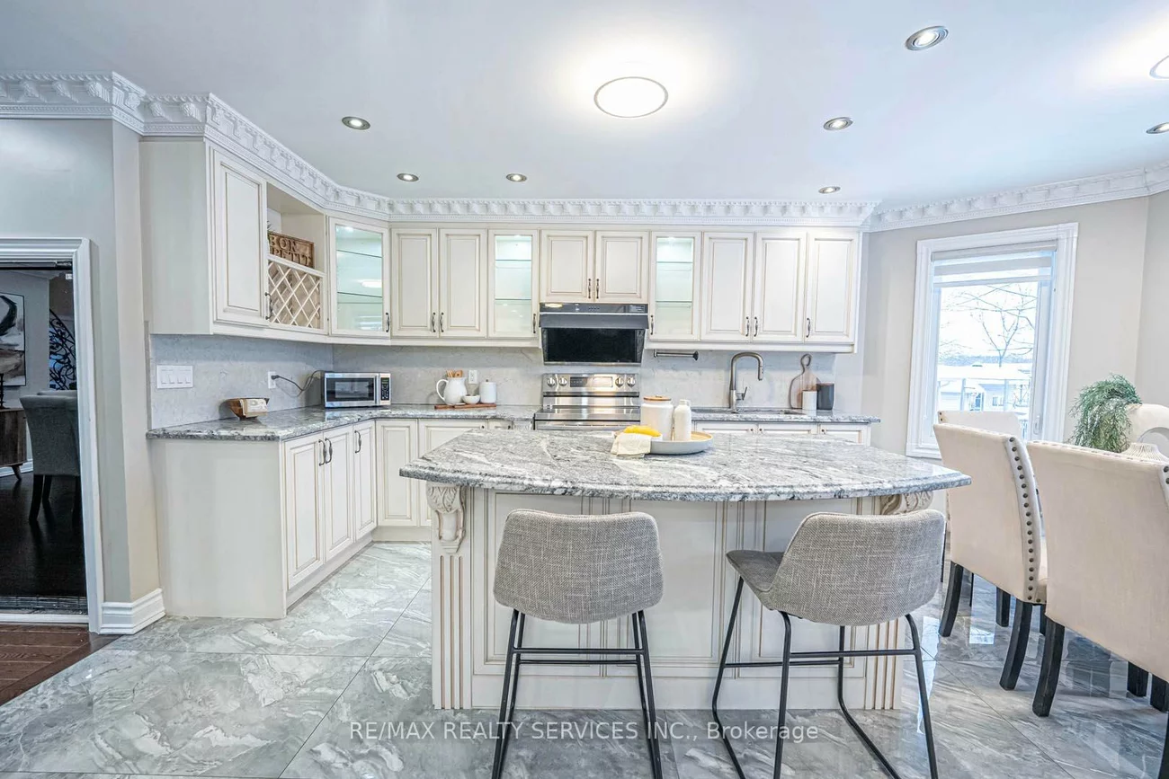 247, Sand, Holland Landing, East Gwillimbury