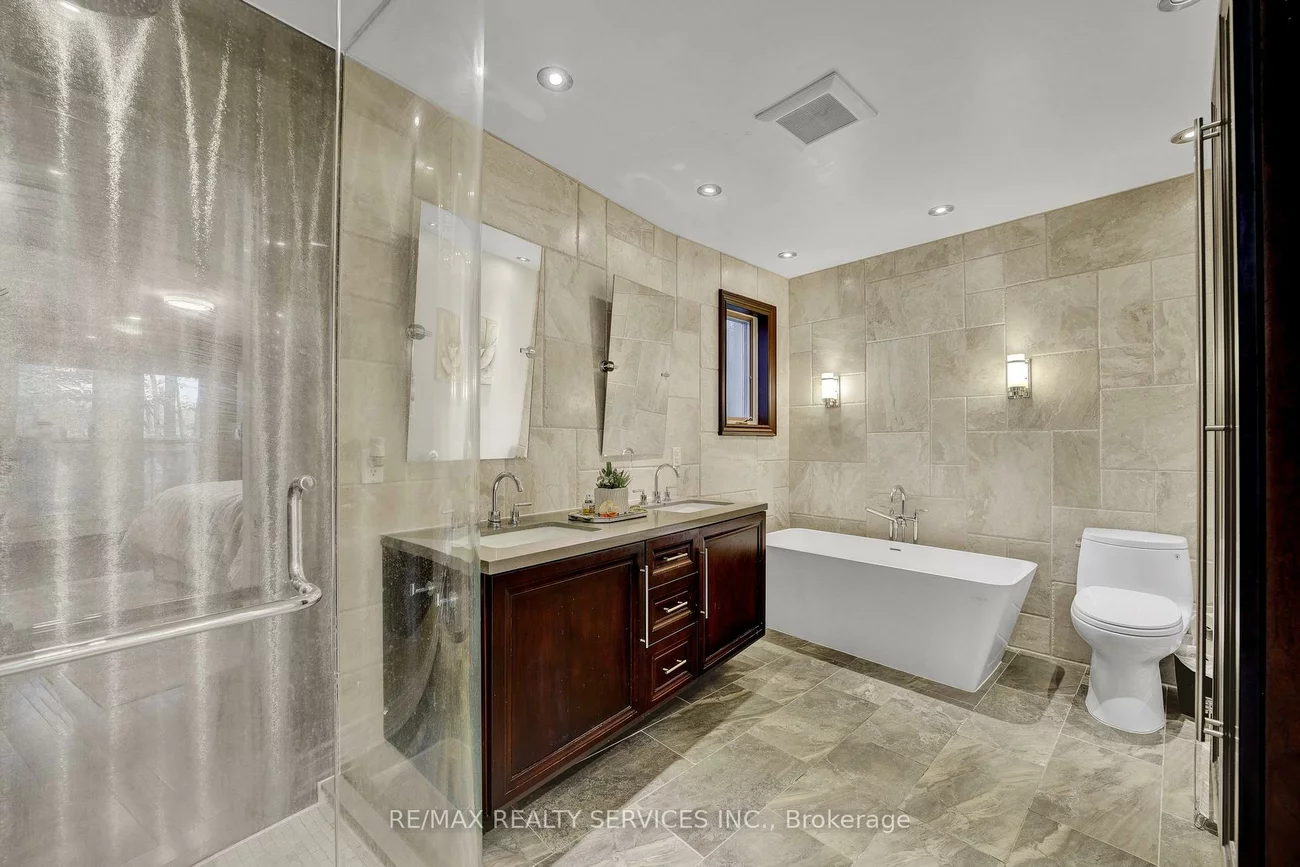 247, Sand, Holland Landing, East Gwillimbury