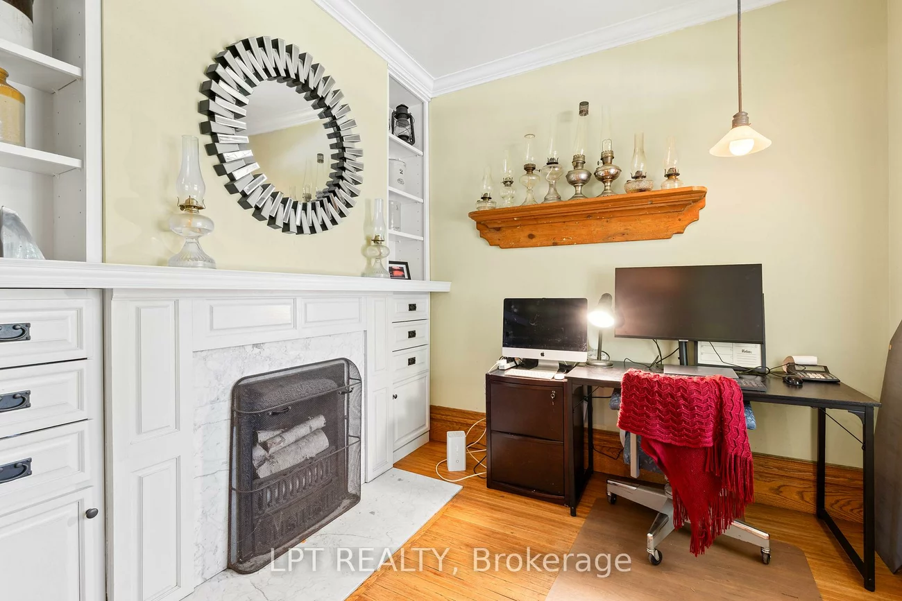 47, Alice, Mt Albert, East Gwillimbury