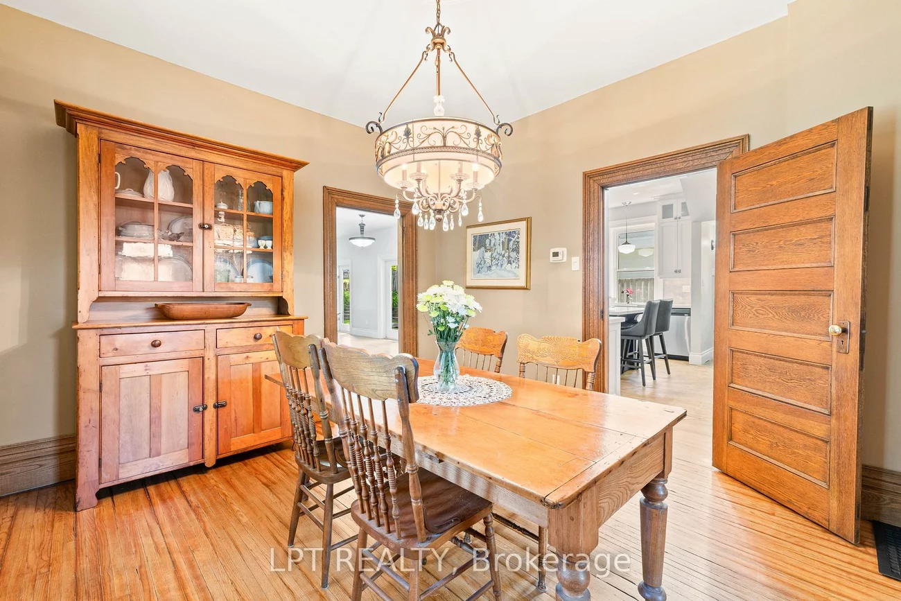 47, Alice, Mt Albert, East Gwillimbury