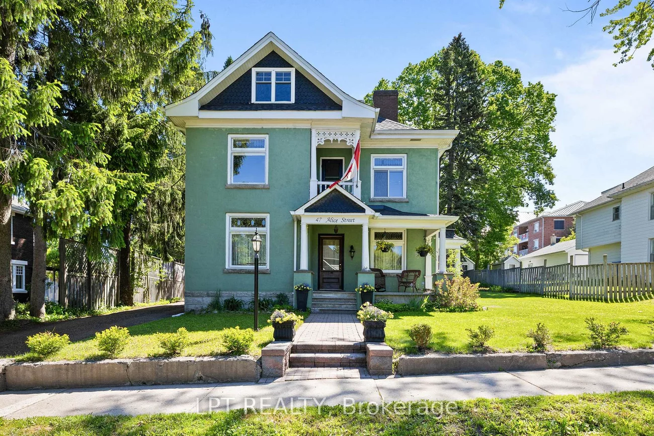 47, Alice, Mt Albert, East Gwillimbury