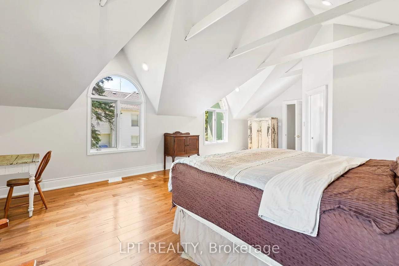 47, Alice, Mt Albert, East Gwillimbury
