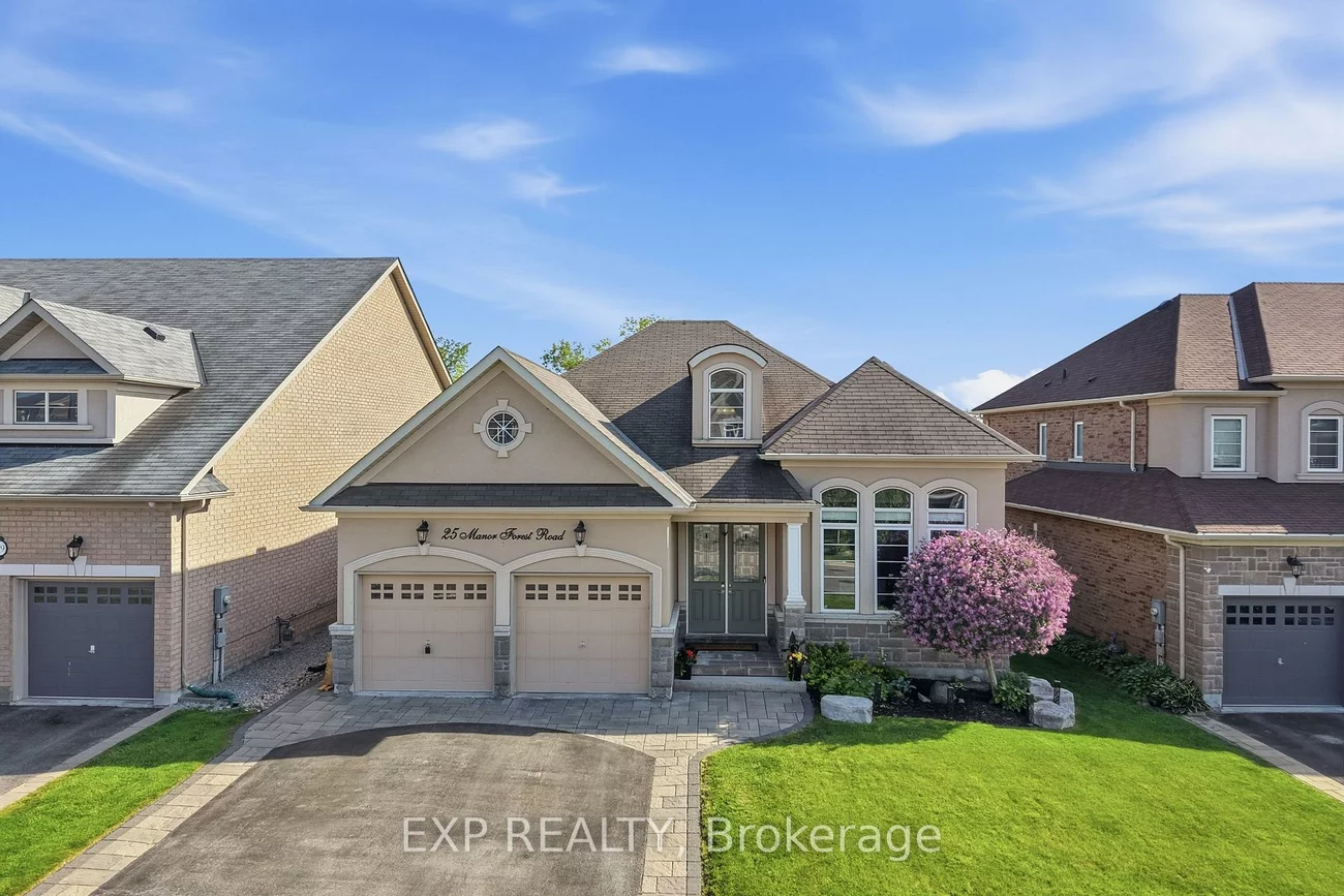 25, Manor Forest, Mt Albert, East Gwillimbury