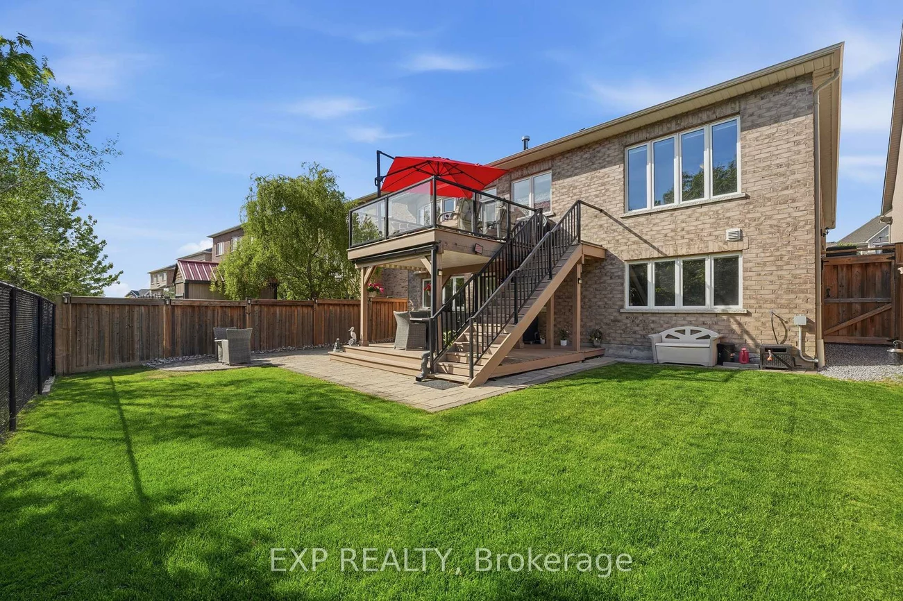 25, Manor Forest, Mt Albert, East Gwillimbury