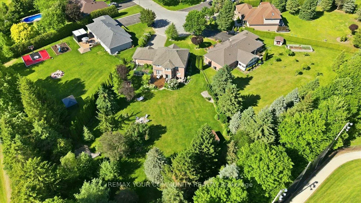 14, Oxford, Sharon, East Gwillimbury