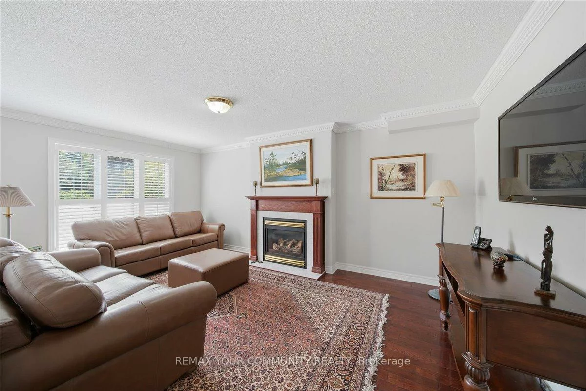 14, Oxford, Sharon, East Gwillimbury