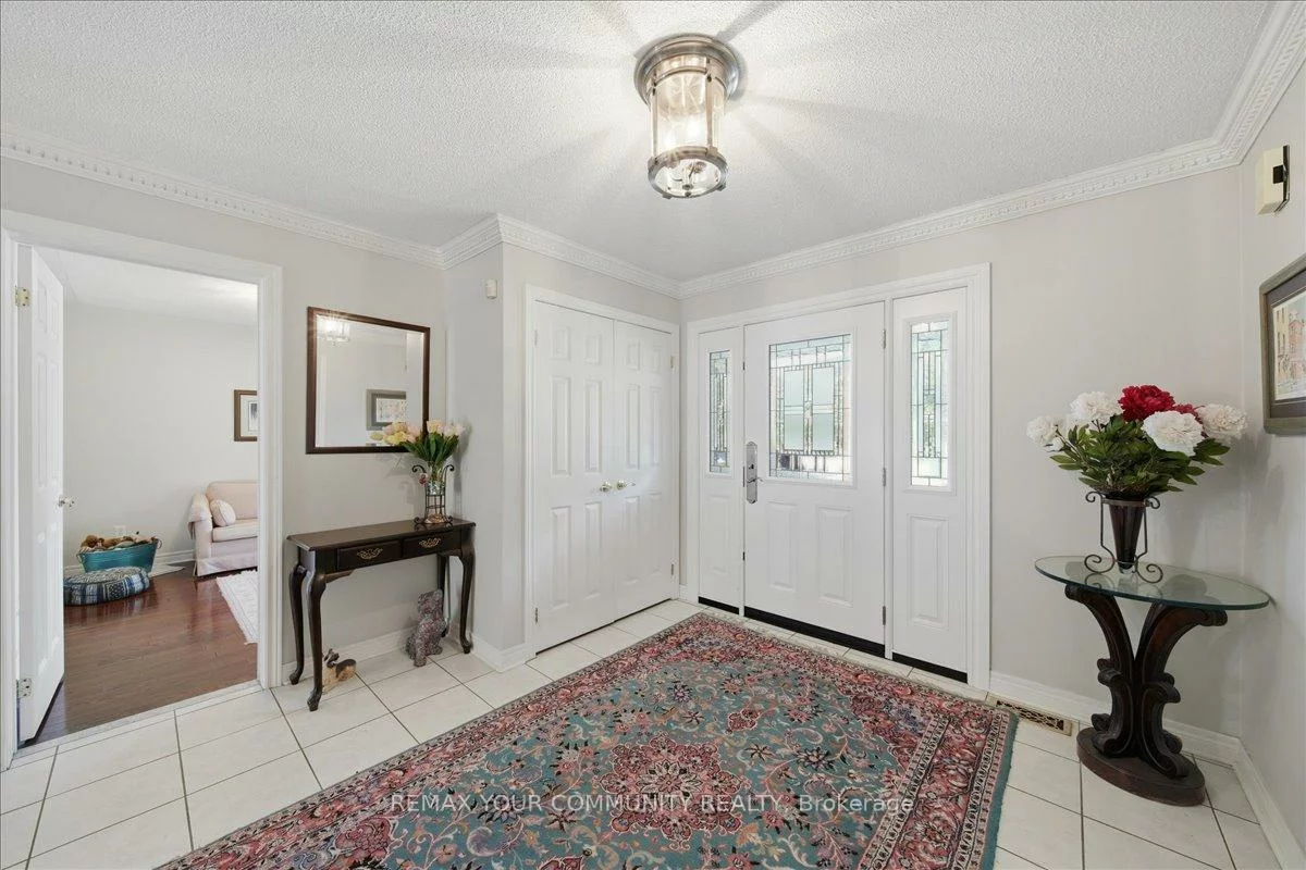 14, Oxford, Sharon, East Gwillimbury