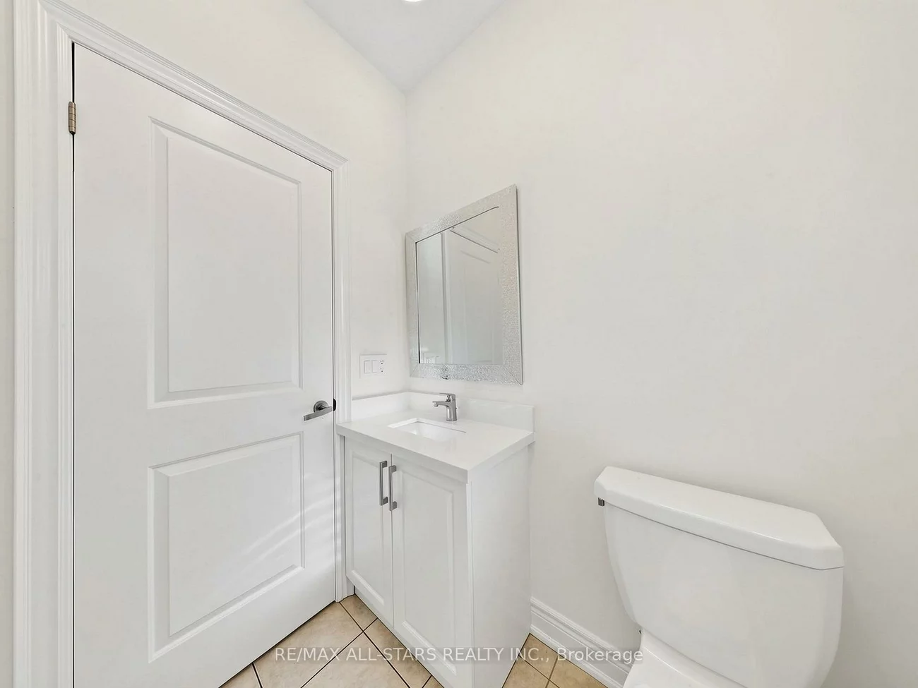 29, Mondial, Queensville, East Gwillimbury