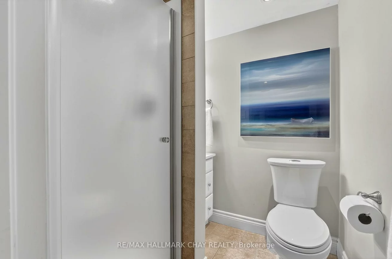 1587, Mount Albert, Sharon, East Gwillimbury