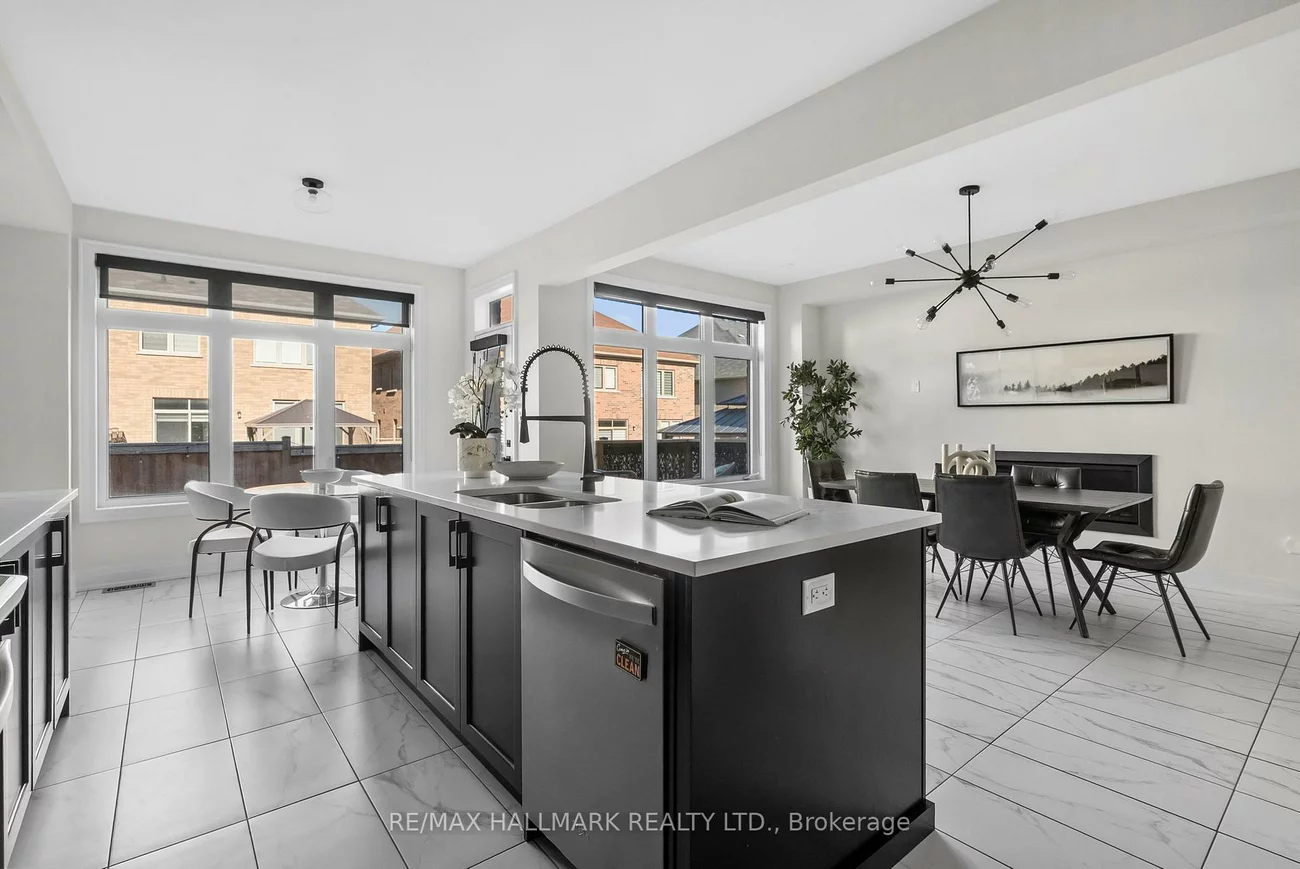 74, Prunella, Holland Landing, East Gwillimbury