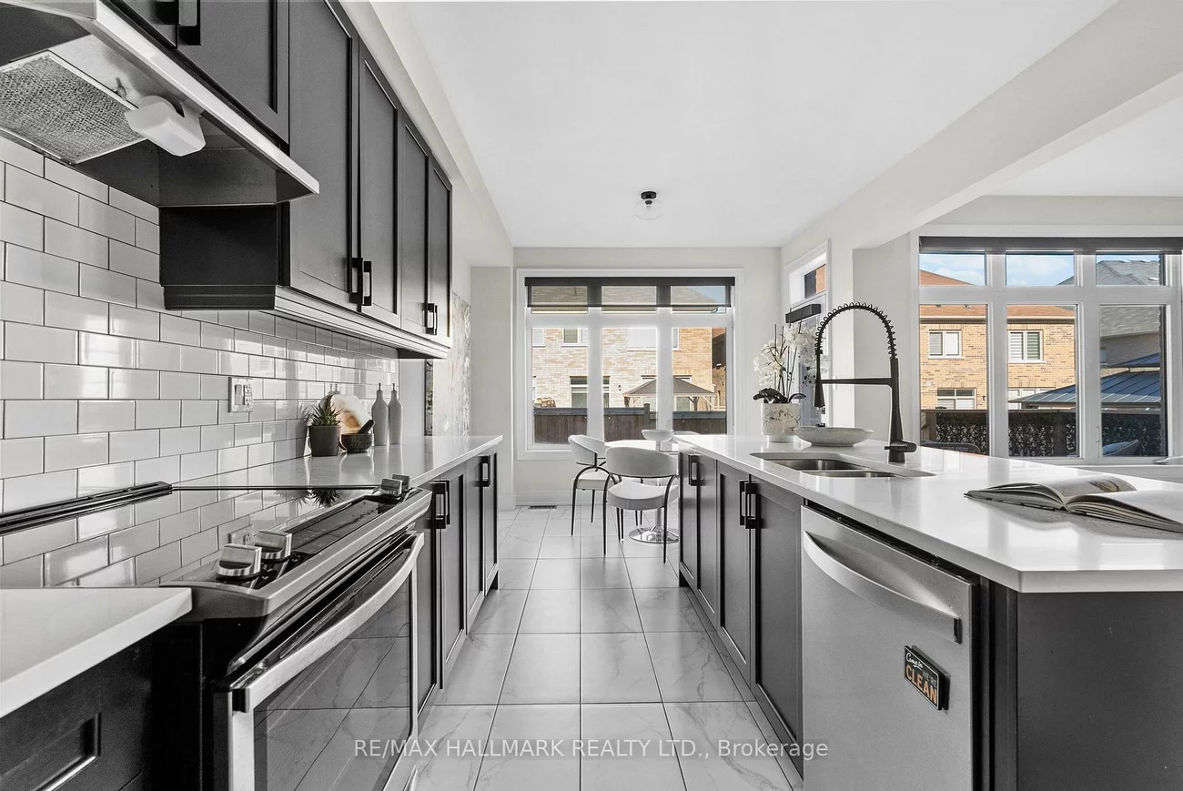 74, Prunella, Holland Landing, East Gwillimbury
