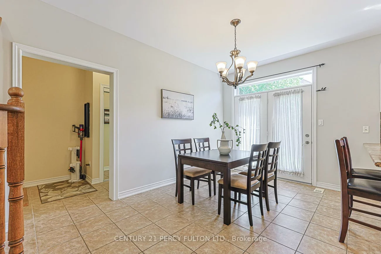 42, Arthur Case, Mt Albert, East Gwillimbury