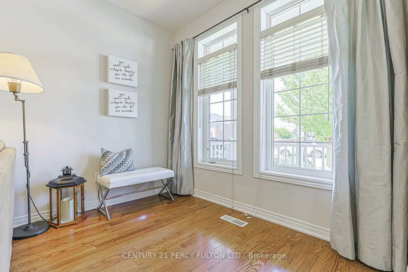 42, Arthur Case, Mt Albert, East Gwillimbury