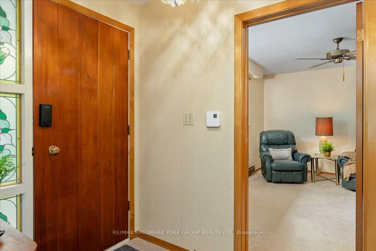 2490, Holborn, Rural East Gwillimbury, East Gwillimbury