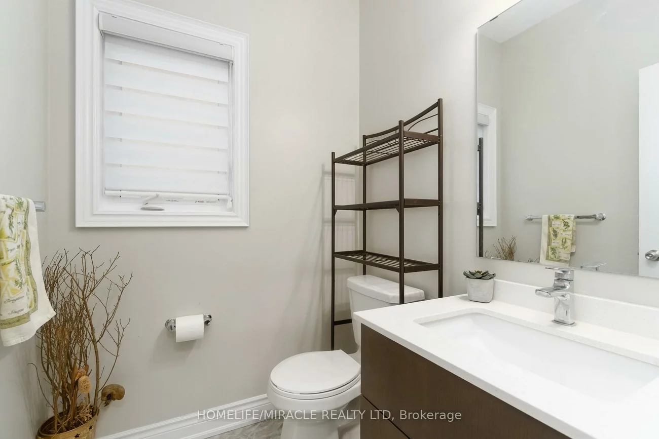 25, Pear Blossom, Holland Landing, East Gwillimbury
