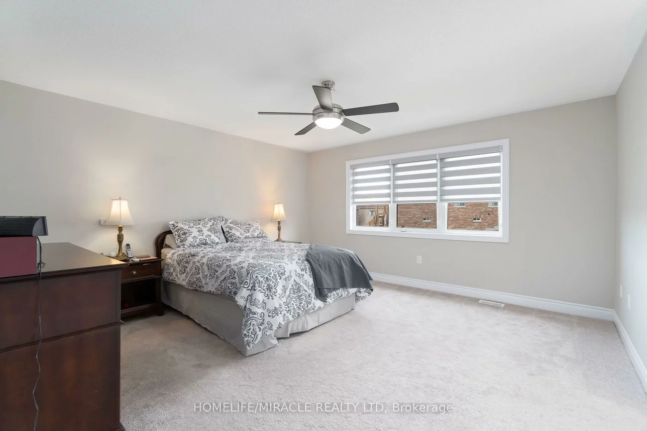 25, Pear Blossom, Holland Landing, East Gwillimbury