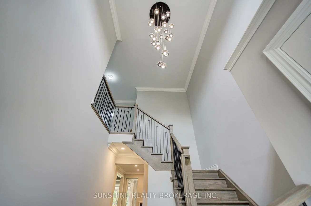 62, Betty May, Queensville, East Gwillimbury