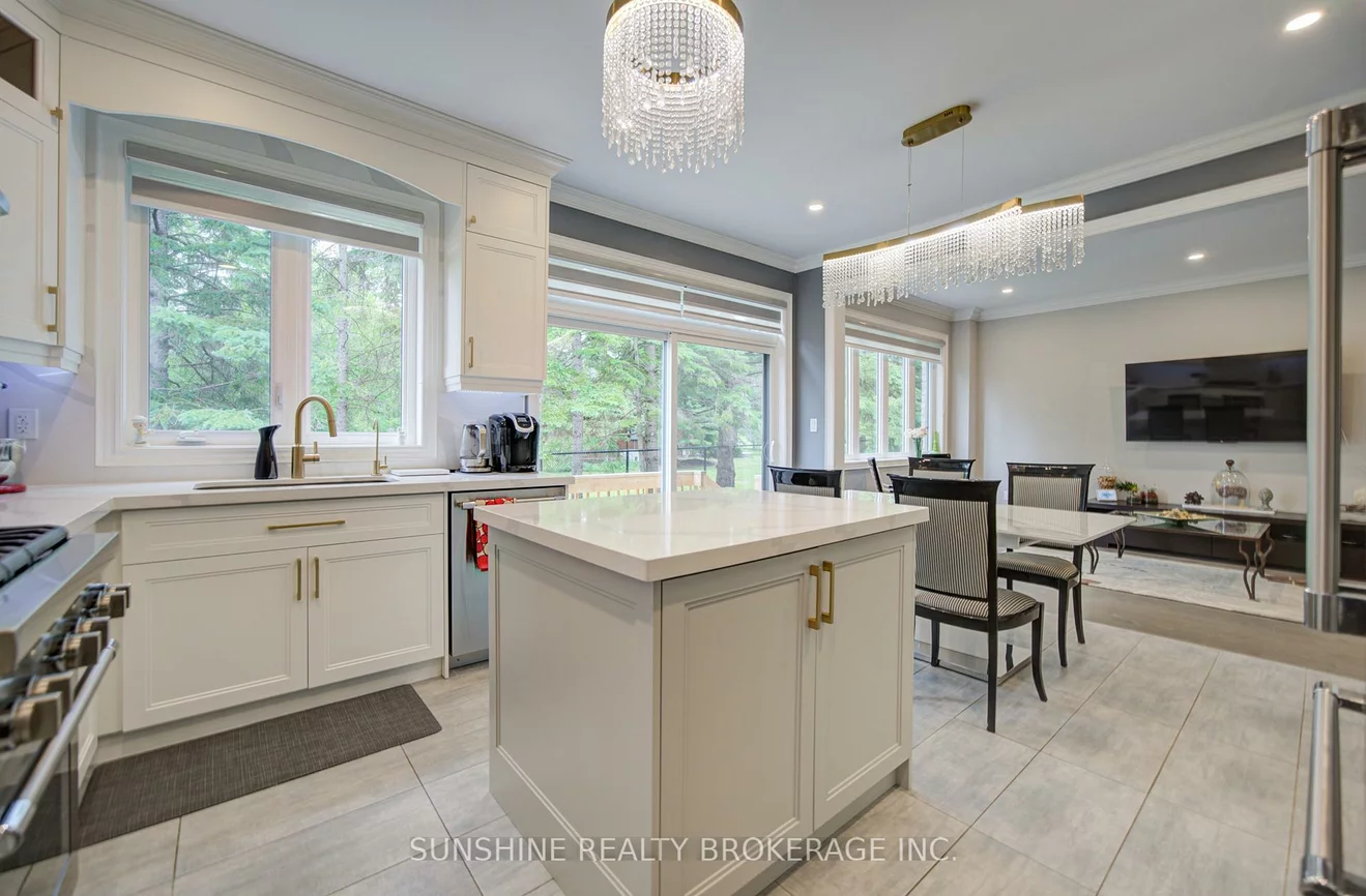 62, Betty May, Queensville, East Gwillimbury