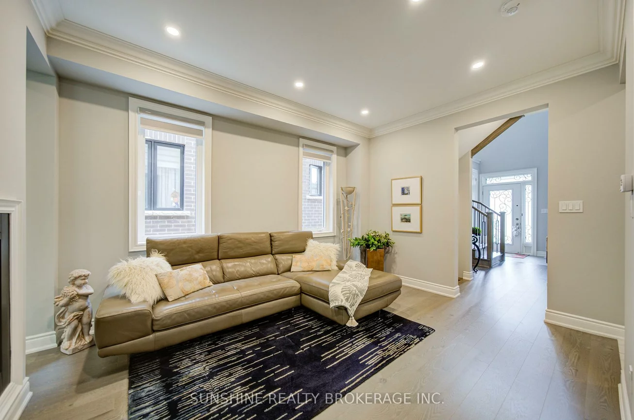 62, Betty May, Queensville, East Gwillimbury