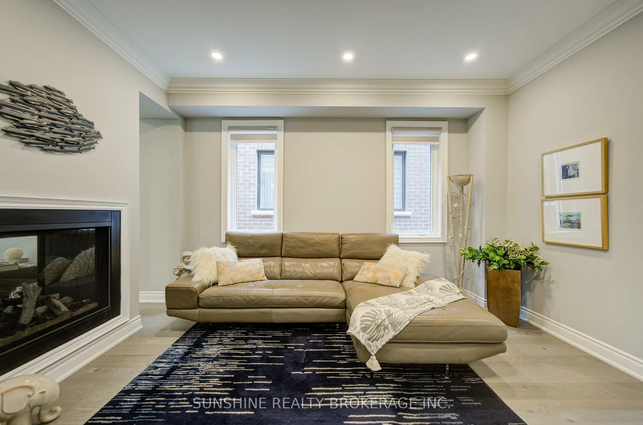 62, Betty May, Queensville, East Gwillimbury