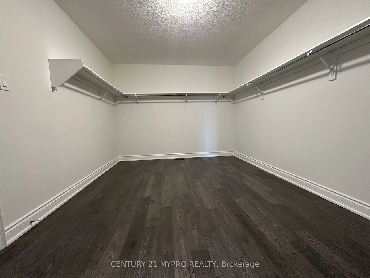 401, Seaview, Queensville, East Gwillimbury
