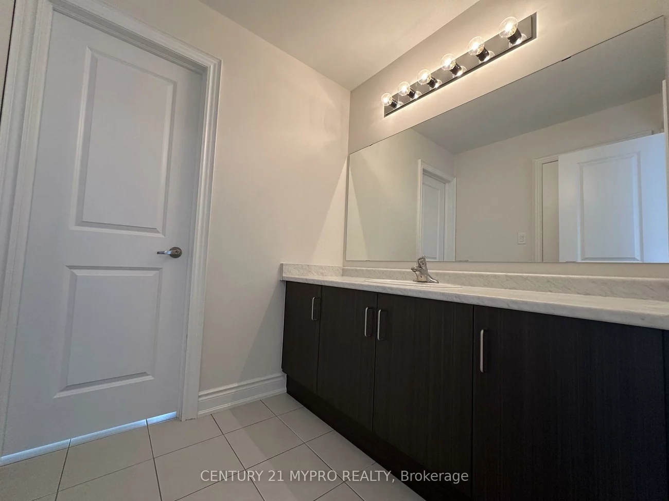 401, Seaview, Queensville, East Gwillimbury