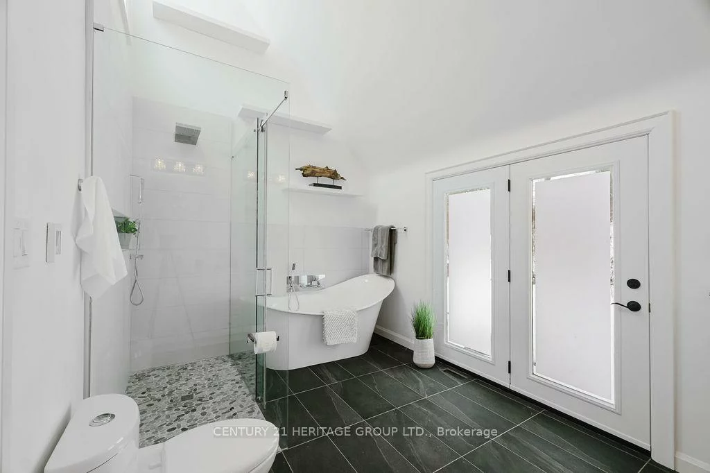 2816, Mount Albert, Queensville, East Gwillimbury