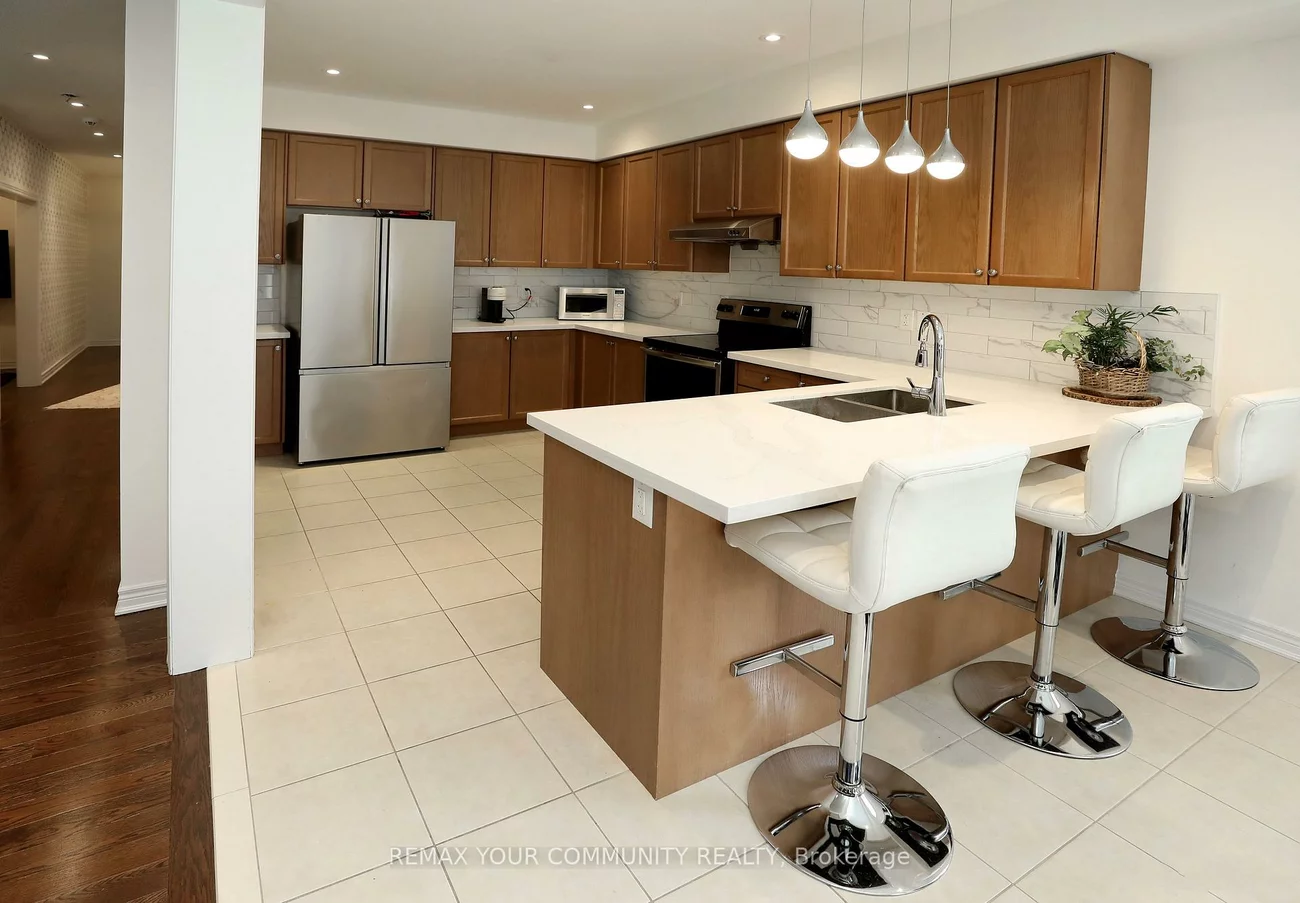 39, Kavanagh, Sharon, East Gwillimbury