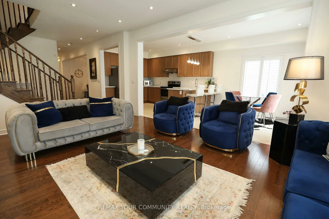 39, Kavanagh, Sharon, East Gwillimbury