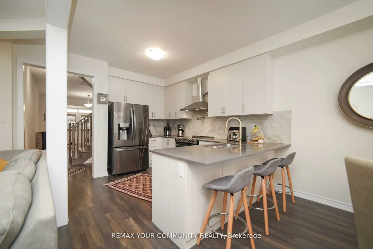 12, Viola, Sharon, East Gwillimbury