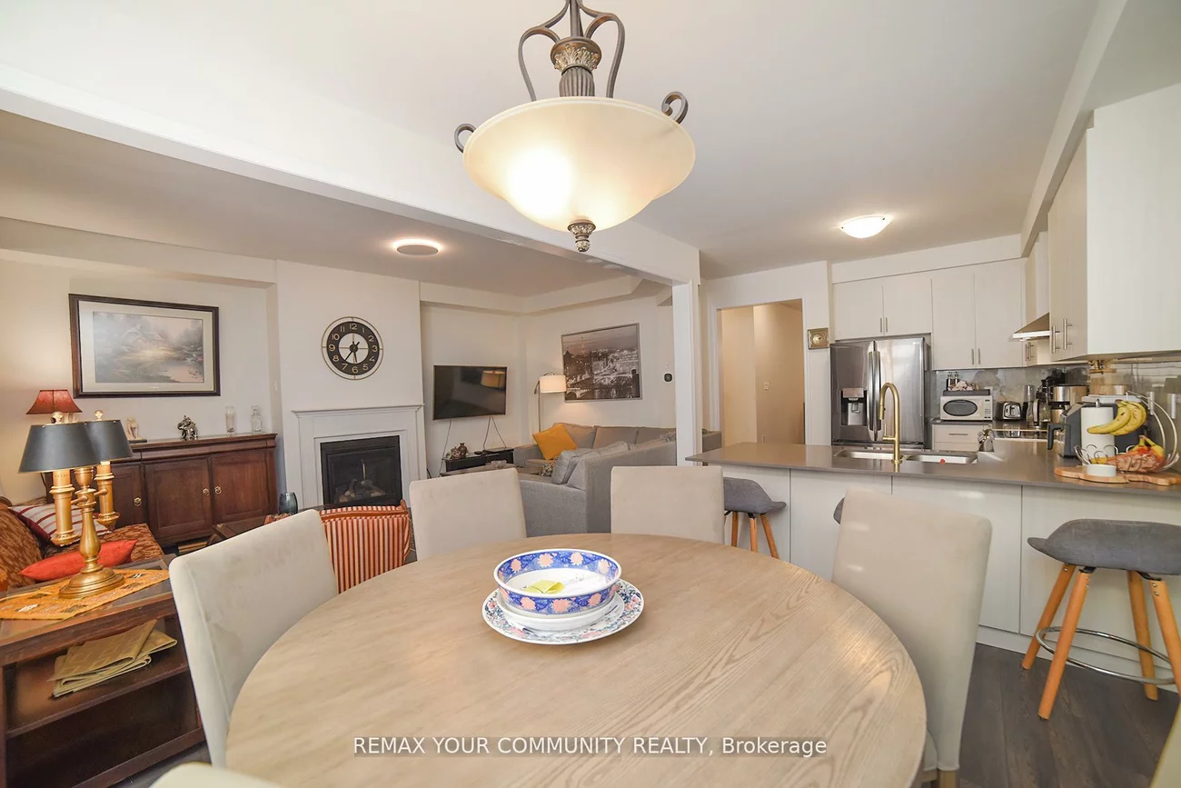 12, Viola, Sharon, East Gwillimbury