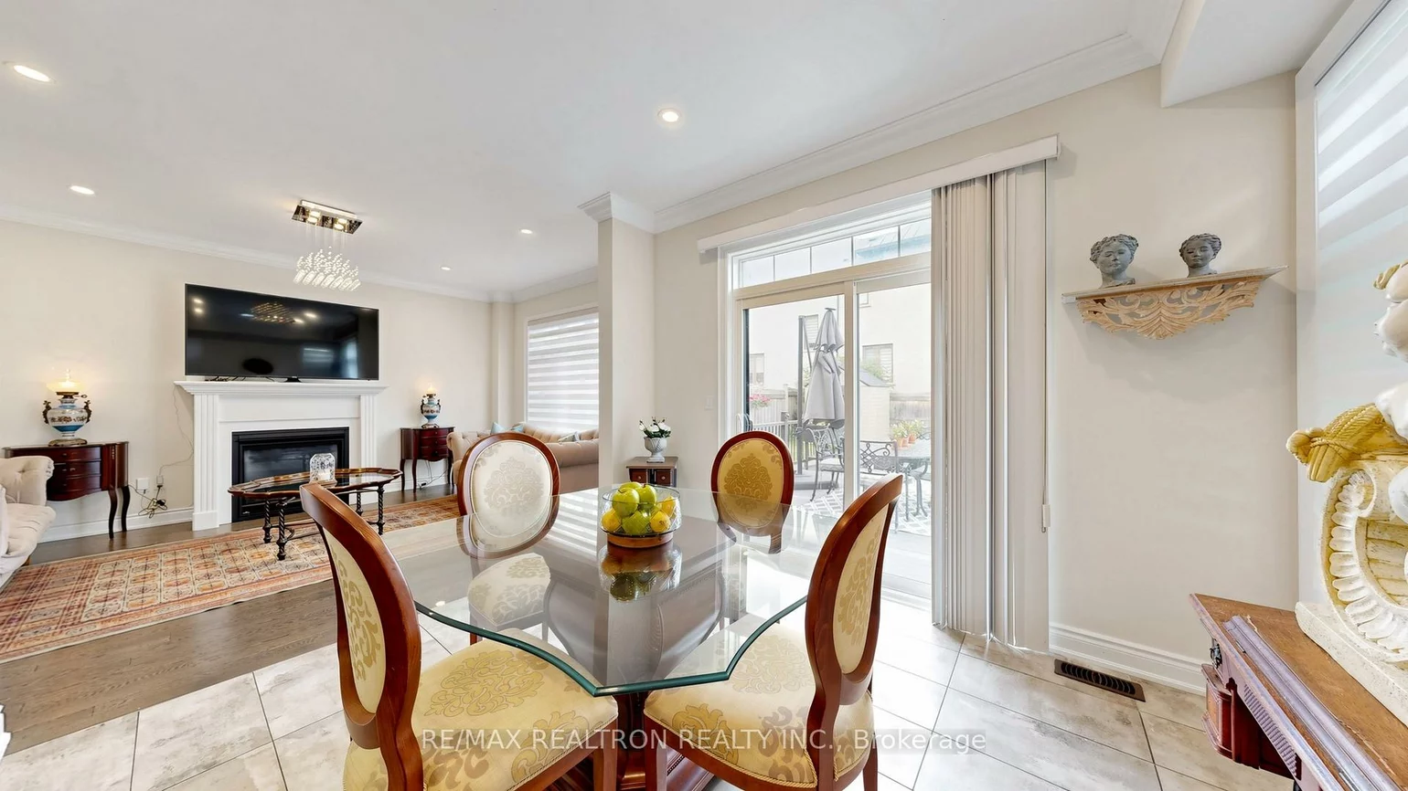 18, Ladder, Sharon, East Gwillimbury