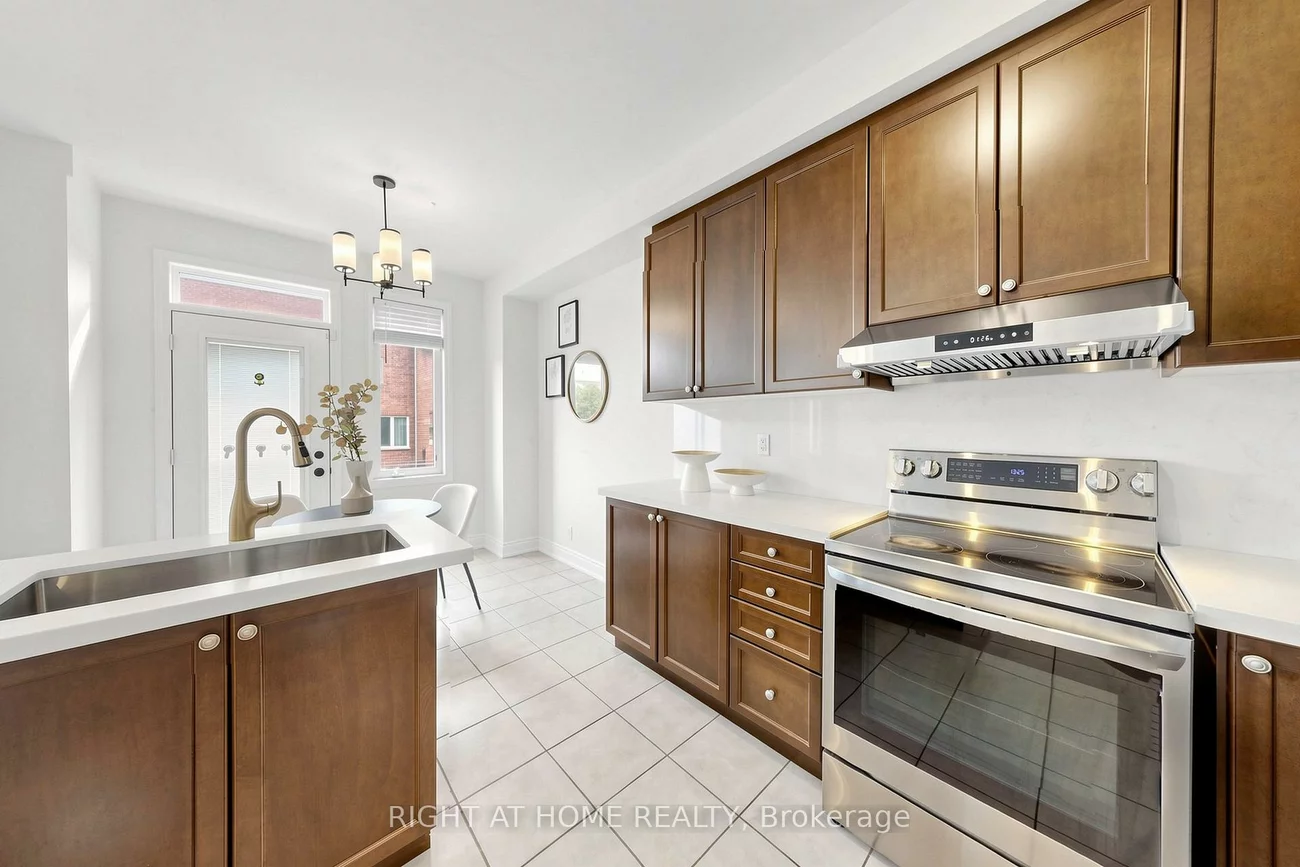 6, Courtland, Rural East Gwillimbury, East Gwillimbury