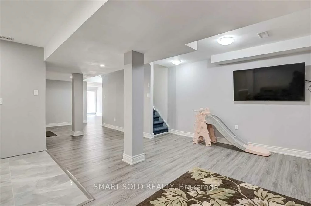 207, Walter English, Queensville, East Gwillimbury