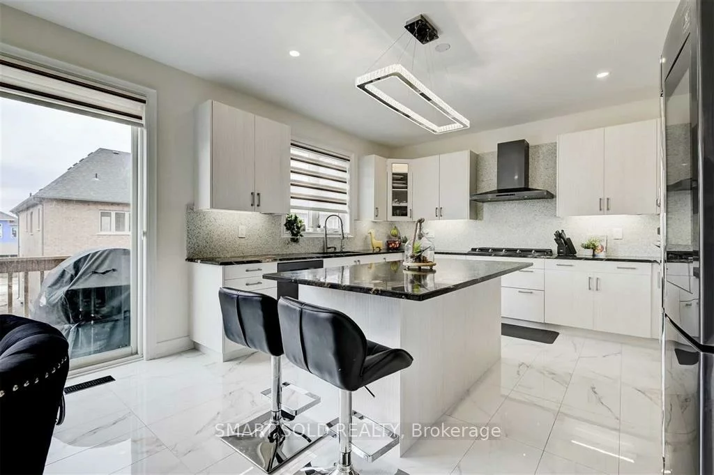 207, Walter English, Queensville, East Gwillimbury