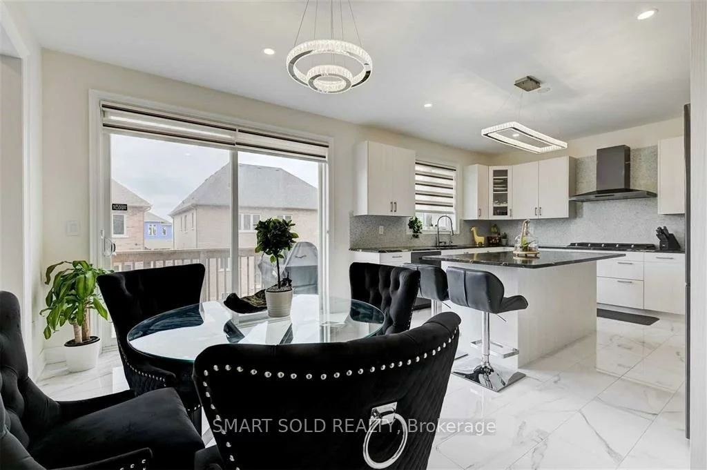 207, Walter English, Queensville, East Gwillimbury
