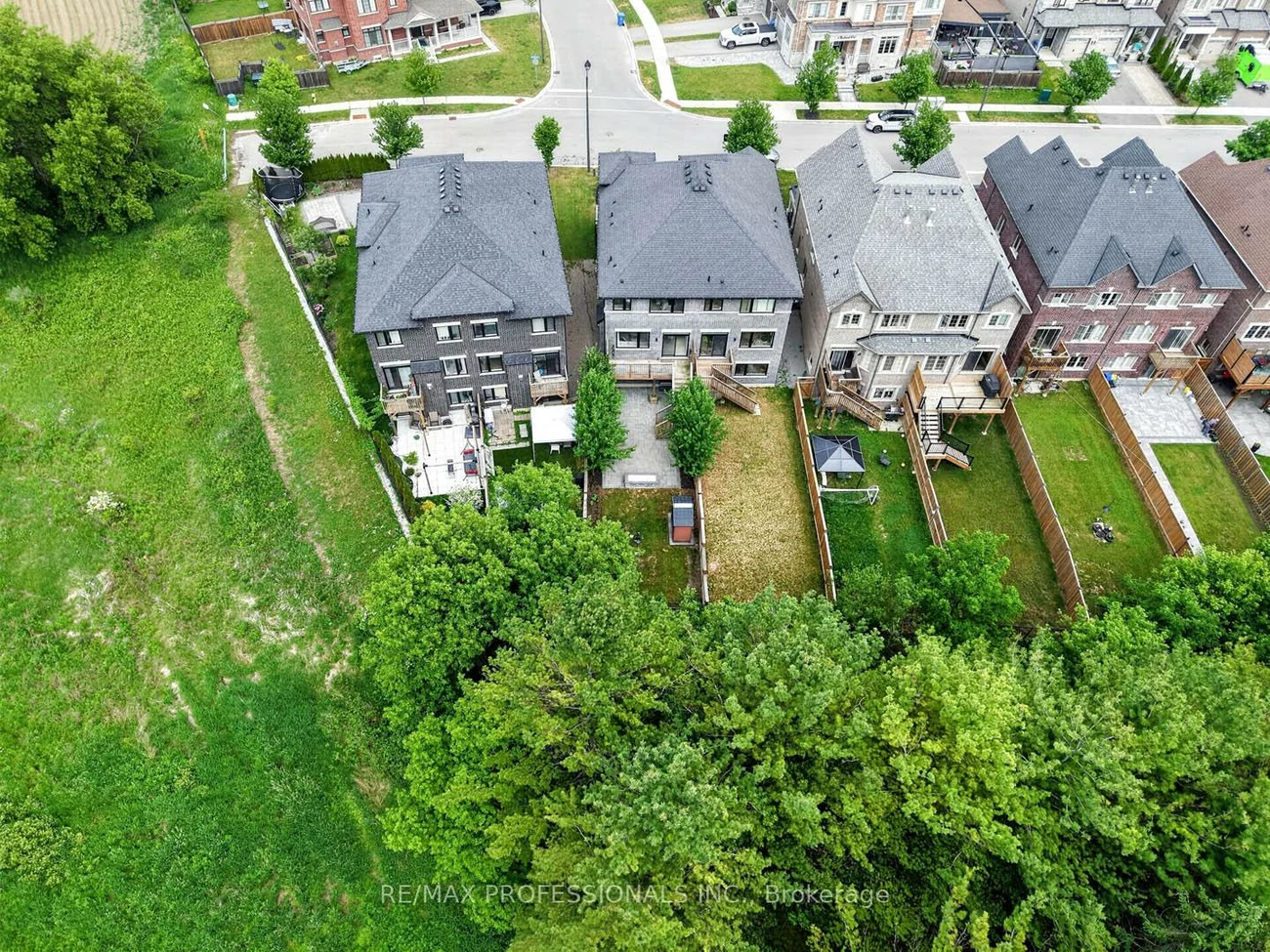 154, Countryman, Sharon, East Gwillimbury