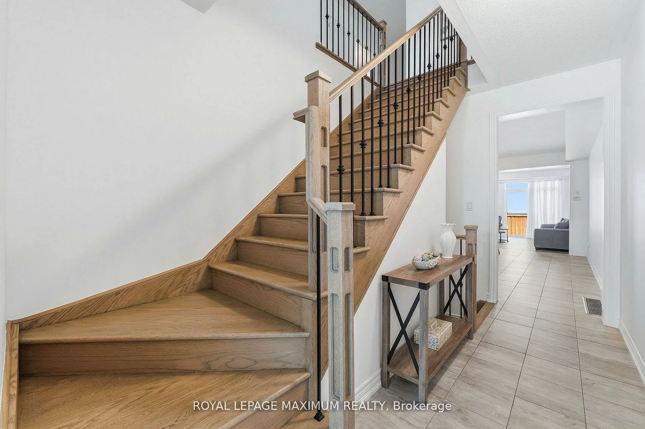 48, Cupples Farm, Mt Albert, East Gwillimbury