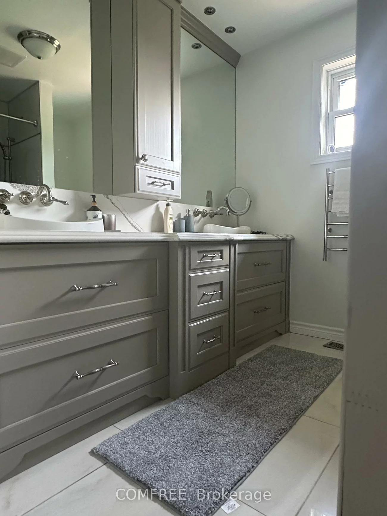 46, William, Sharon, East Gwillimbury