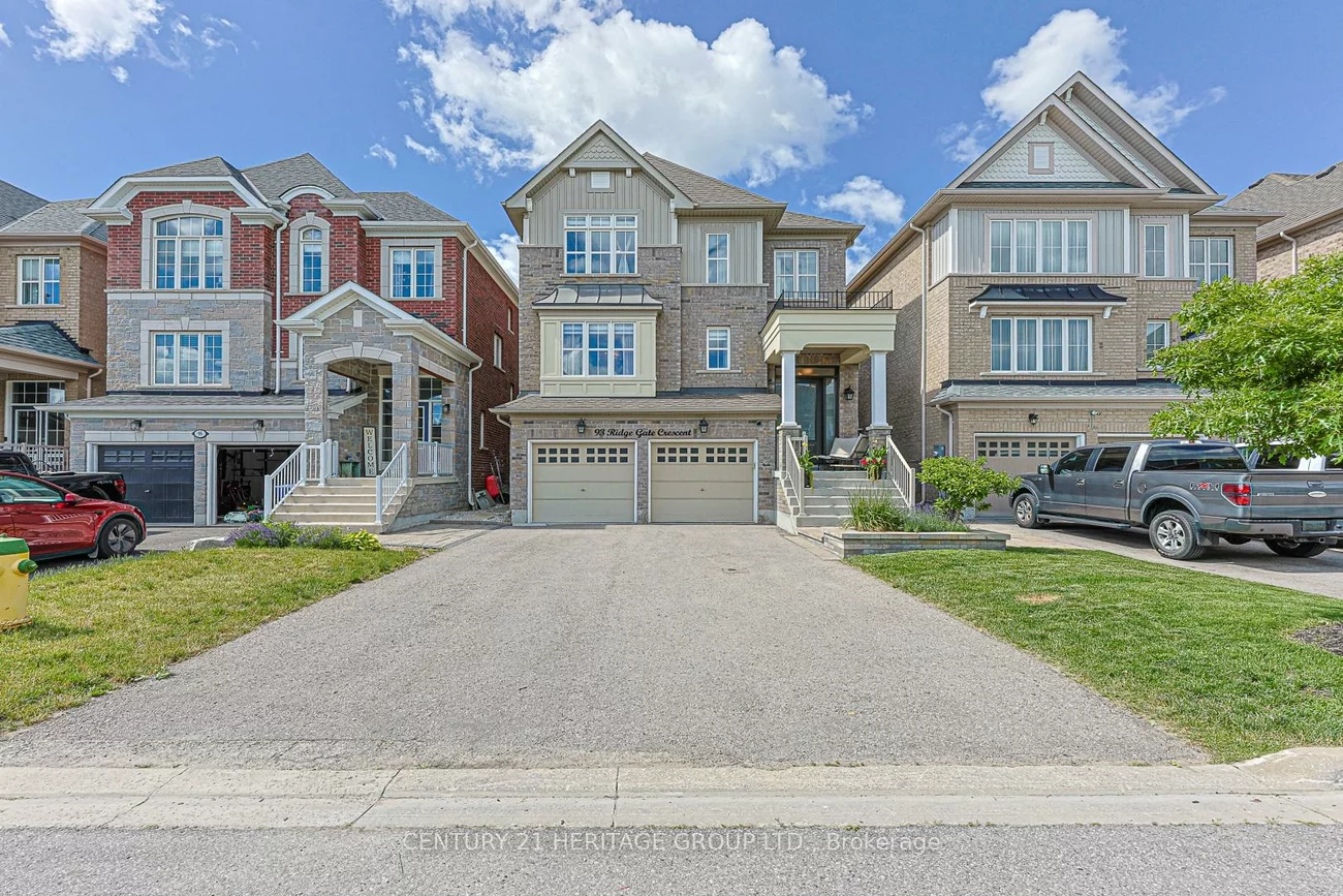93, Ridge Gate, Mt Albert, East Gwillimbury