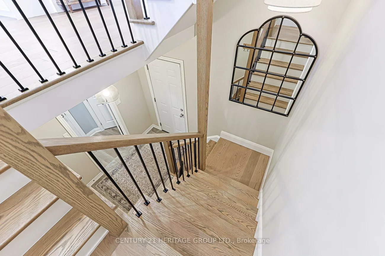 93, Ridge Gate, Mt Albert, East Gwillimbury