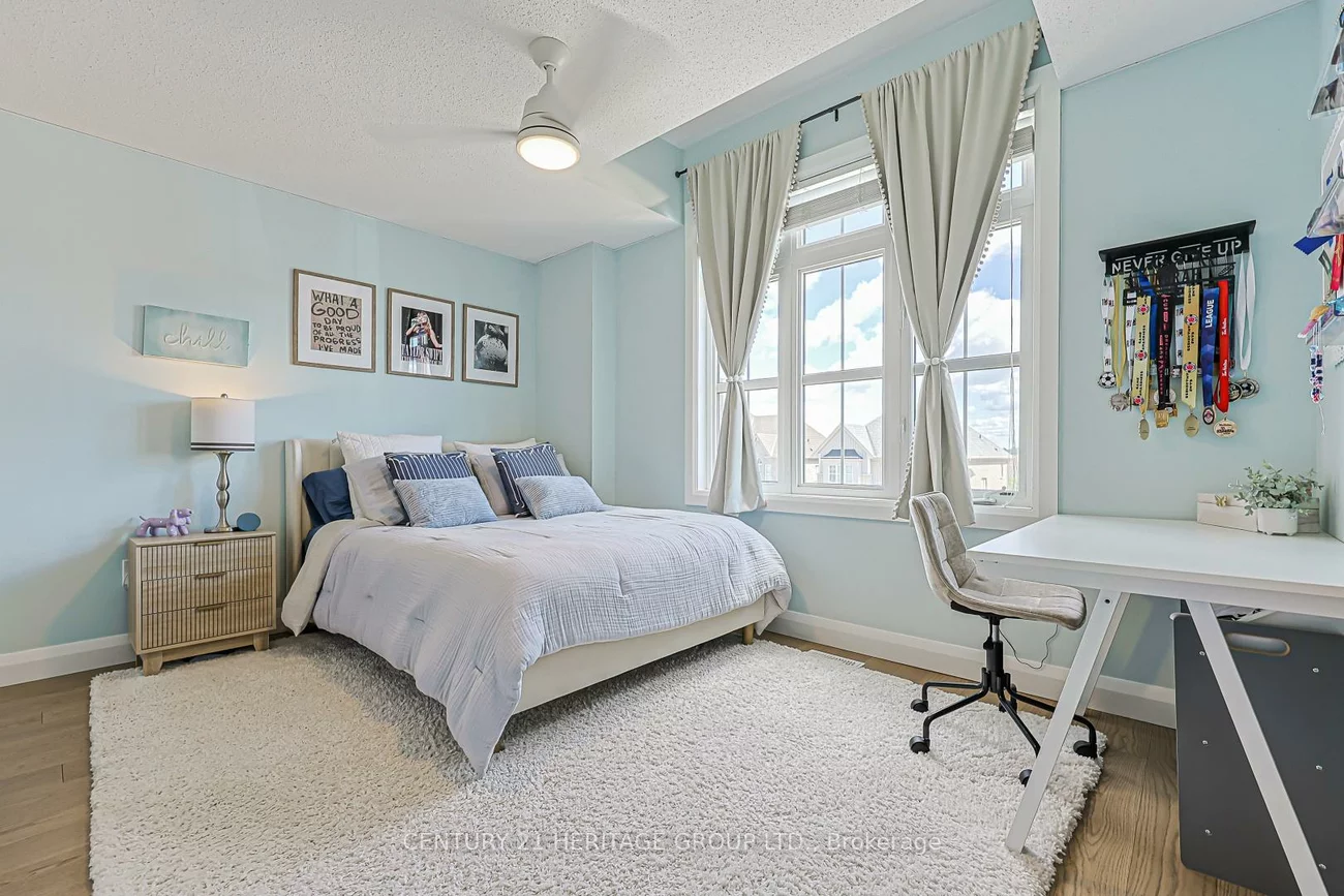 93, Ridge Gate, Mt Albert, East Gwillimbury