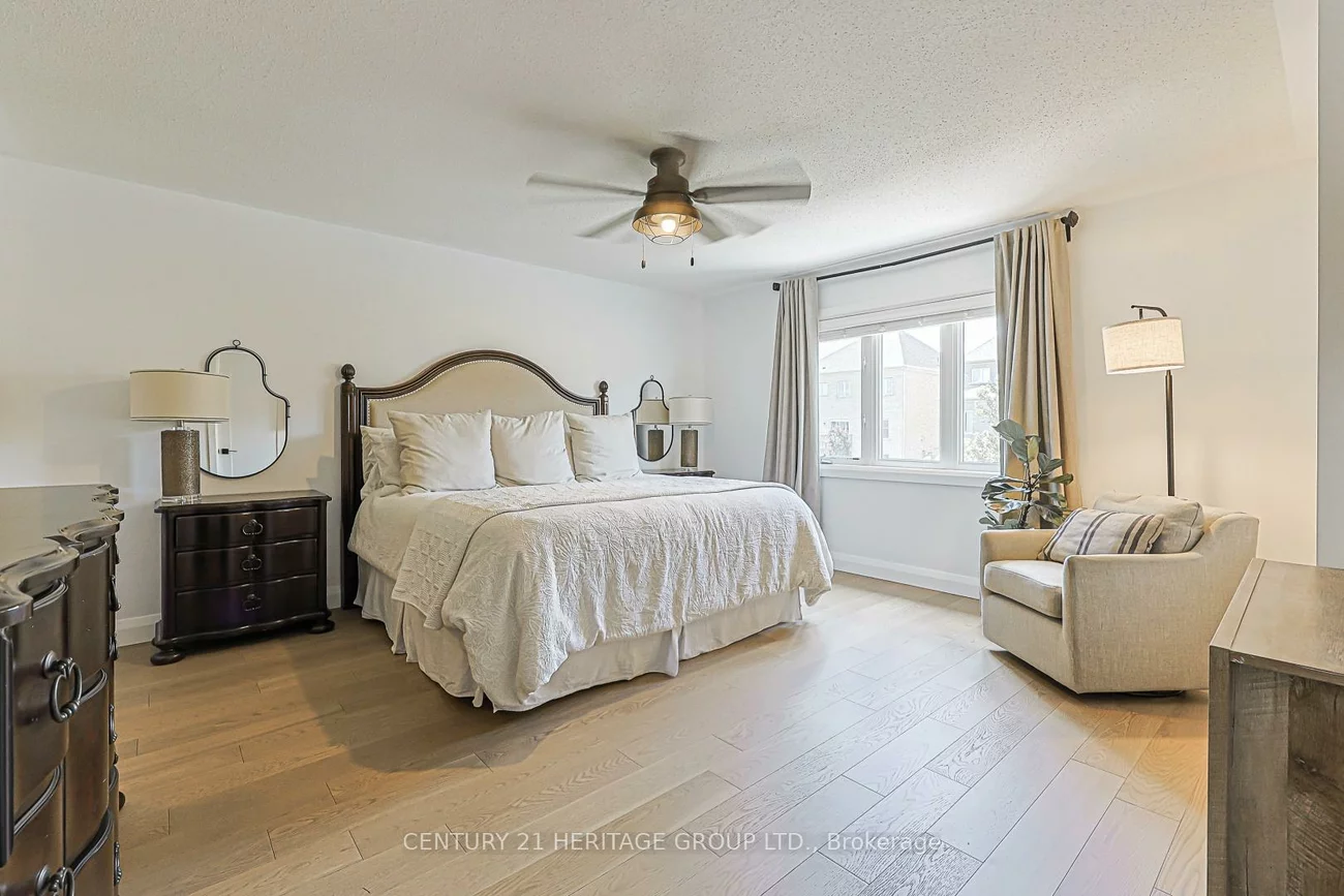 93, Ridge Gate, Mt Albert, East Gwillimbury