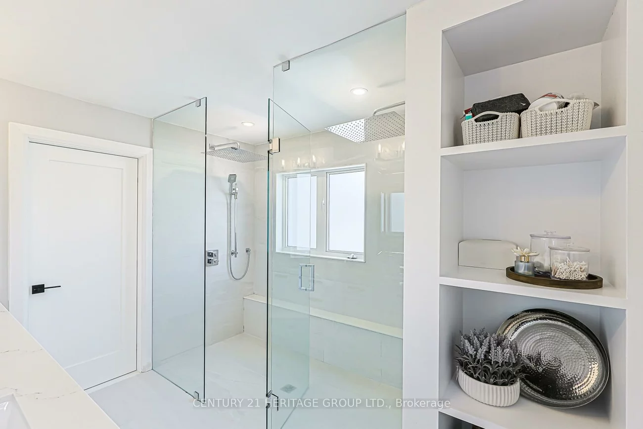 93, Ridge Gate, Mt Albert, East Gwillimbury