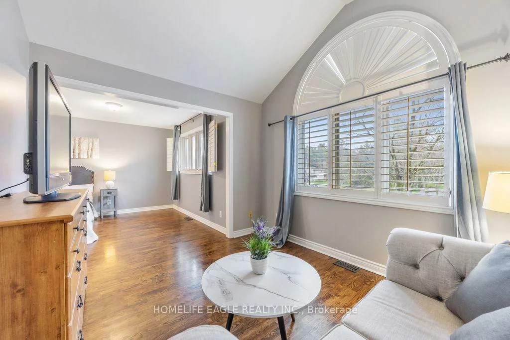20286, Yonge, Holland Landing, East Gwillimbury